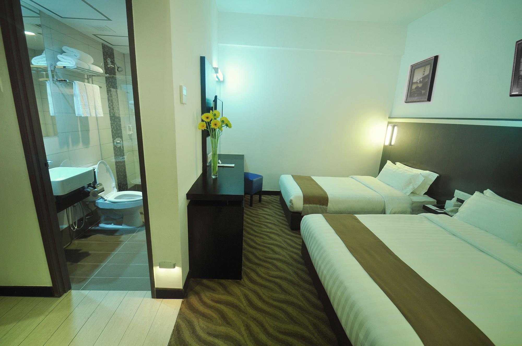 Dreamtel Kota Kinabalu Hotel Exterior photo