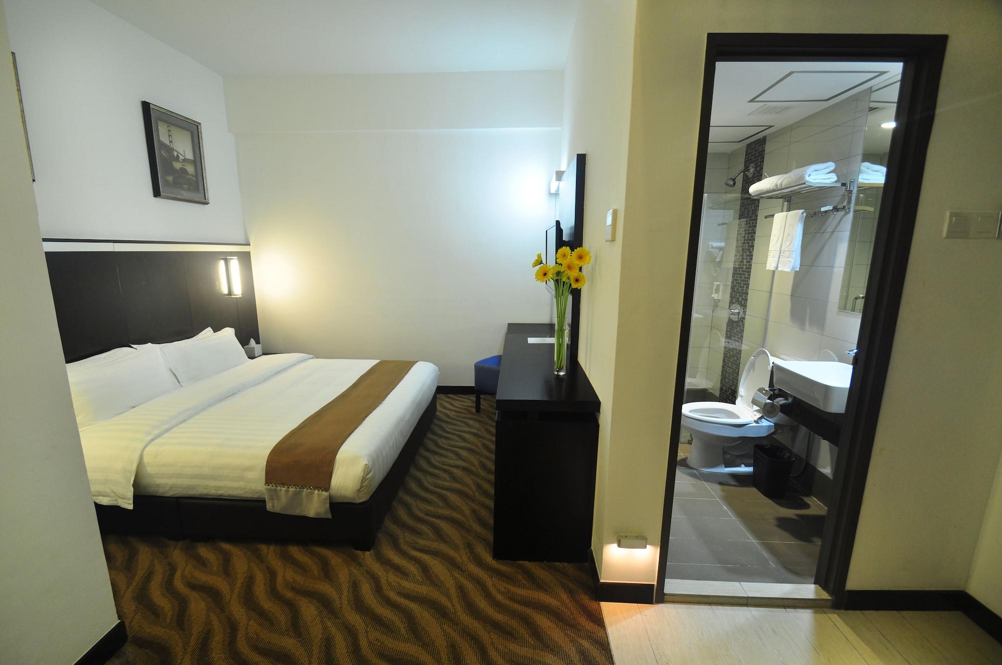 Dreamtel Kota Kinabalu Hotel Exterior photo